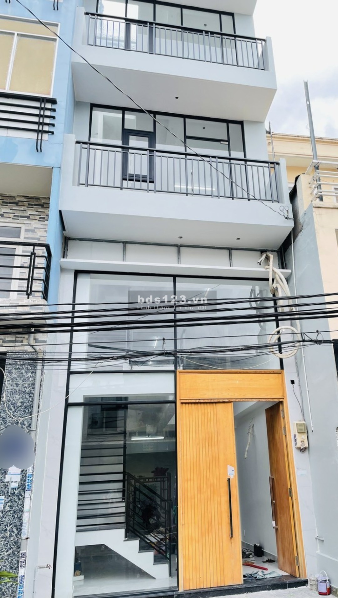 Chính chủ Ngộp Bank cần bán gấp nhà mới xây HXH đường Nguyễn Văn Thương,p25 Bình Thạnh, SHR