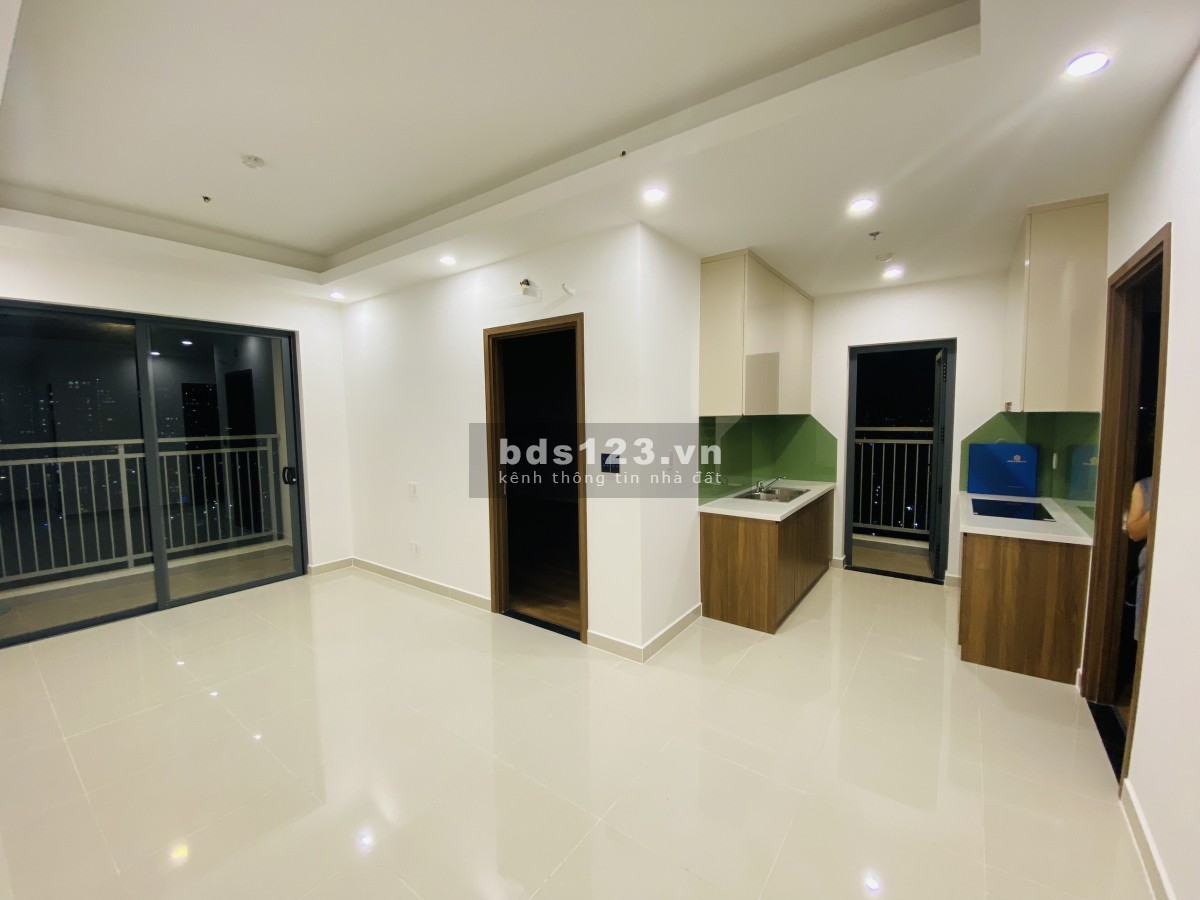 Hot deal bán căn hộ Q7 Riverside Complex giá 2.8 tỷ, chốt ngay căn 73m2, 2PN tầng cao, view thoáng