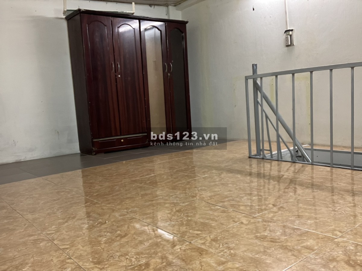 Cho thuê nhà nguyên căn đường Trần Xuân Soạn DT 4x5 giá 3tr/tháng