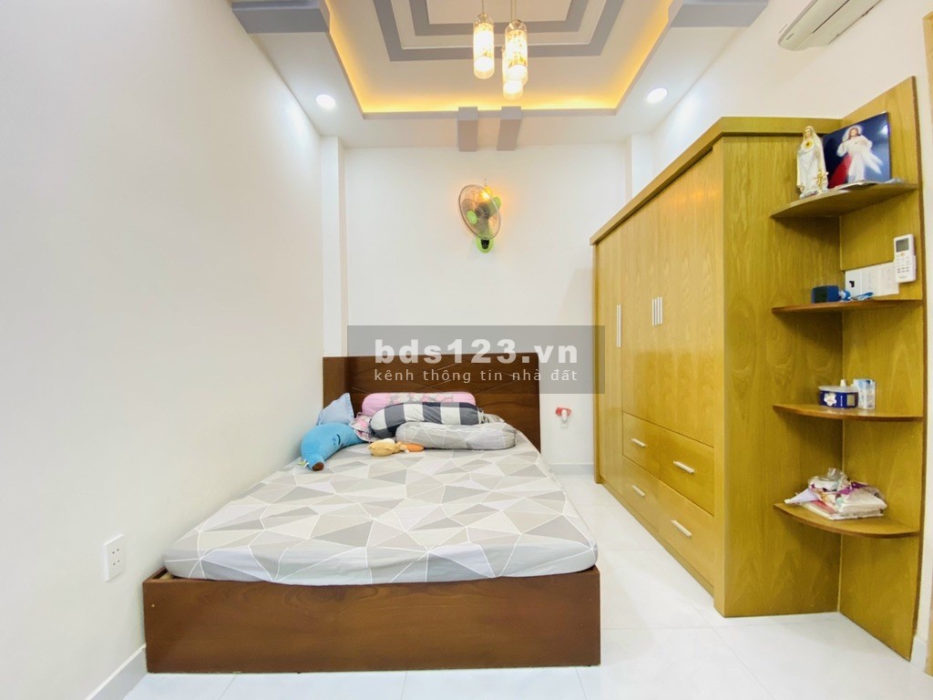 Bán nhà riêng 54/49 đường số 21p.8 chính chủ căn góc rất đẹp chắc chắn đầy đủ tiện ích, 5.5mx12m