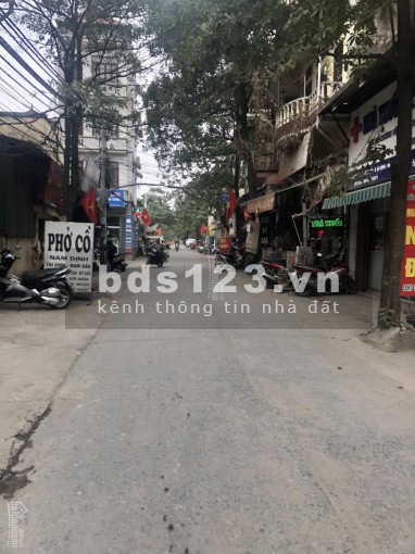 Bán nhà riêng lô góc, tặng full nội thất tại đường Ỷ La Hà Đông