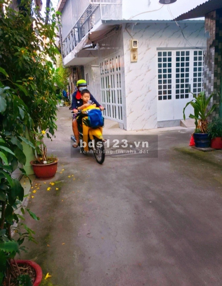 Bán nhà riêng 72m2 - 4 tỷ 2 - đang thu nhập 22tr - Phan Huy ích, Gò Vấp