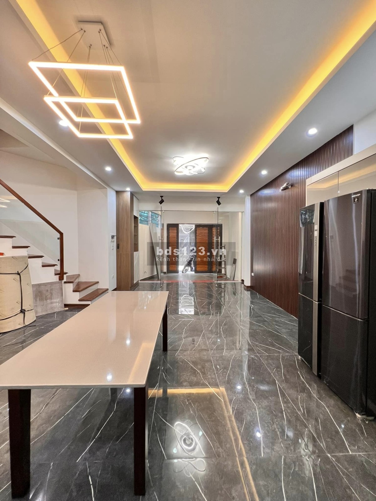 Bán nhà riêng Đống Đa, phố Trung Liệt. Ô Tô đỗ cổng, K Doanh, Ở Sướng. Dt 66m, 3T, MT 3,5m, 11,5 Tỷ.