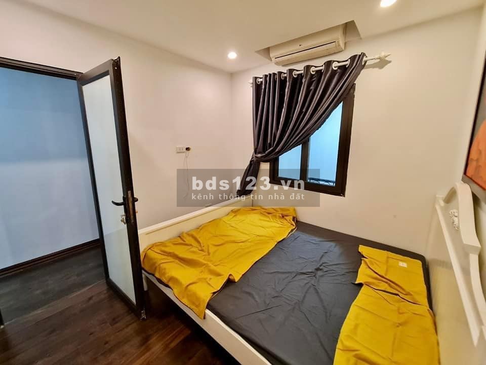 Bán nhà Vũ Tông Phan, nhà rẻ như biếu, 3,5 tỷ, 36m2, 0981085592