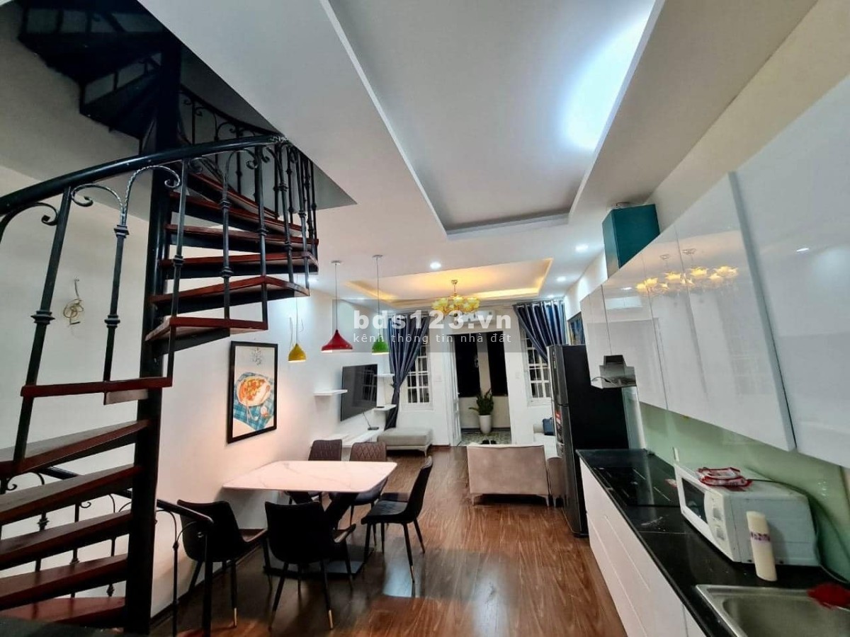 Bán nhà Vũ Tông Phan, nhà rẻ như biếu, 3,5 tỷ, 36m2, 0981085592