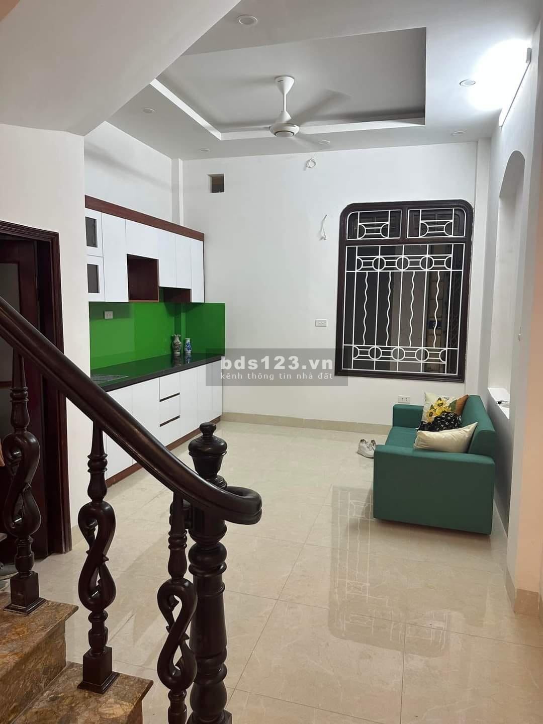 Bán nhà Văn Quán, Hà Đông thiết kế đẹp, 2 mặt, ngõ ôt tô tránh, vài bước ra mặt phố.