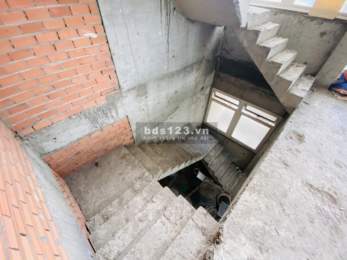 Hải Yến 0963775556 - Saigon Pearl bán căn hộ Duplex giá 50 tỷ giá tốt nhất thị trường T3/2023