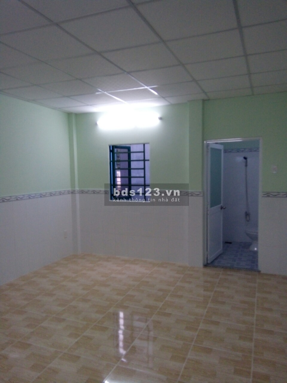 Nhà cho thuê nguyên căn Q.12, DT= 100m2 khu vực yên tỉnh, an ninh giá 6.2 tr/tháng