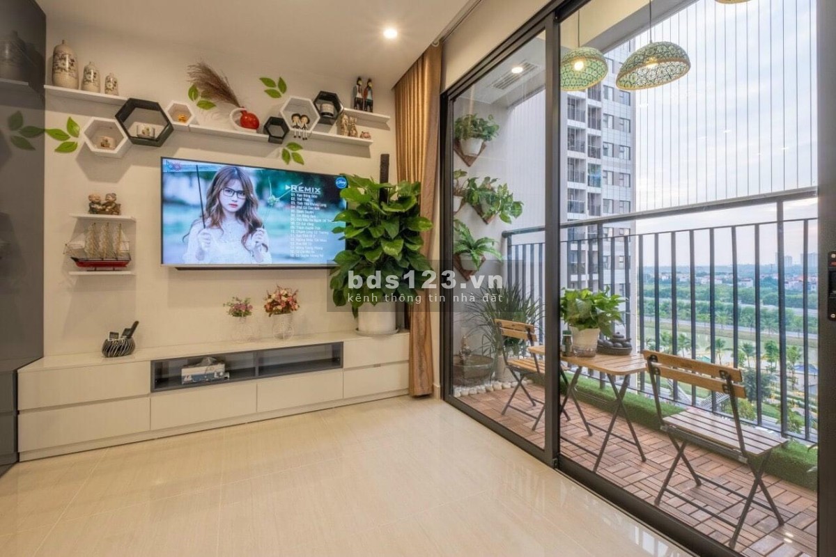 Căn 2PN+1,2VS góc cần bán gấp giá 1,8 tỷ tại Vinhomes Ocean Park