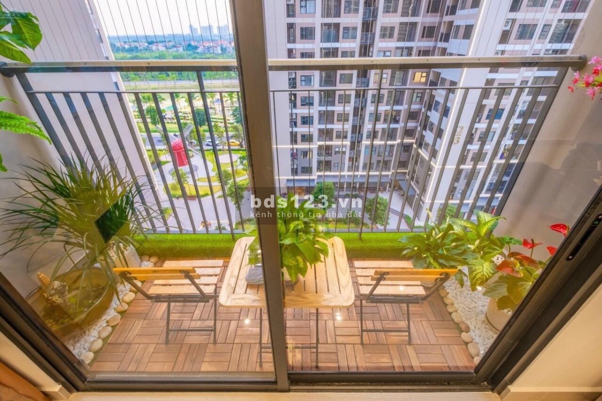 Căn 2PN+1,2VS góc cần bán gấp giá 1,8 tỷ tại Vinhomes Ocean Park