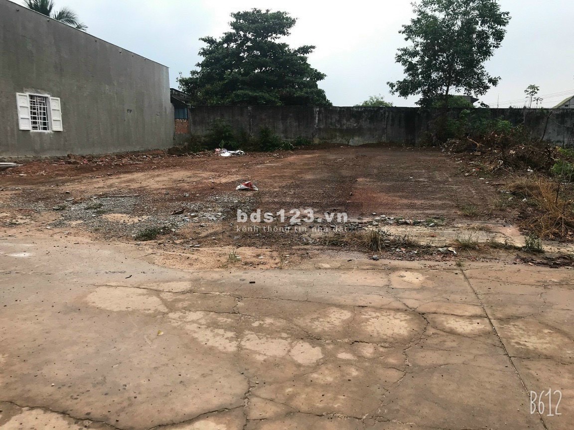 Cần bán 600m2 đất thổ cư 100% giá chỉ 799tr/nền, thổ cư 100%, sổ hồng riêng từng nền.