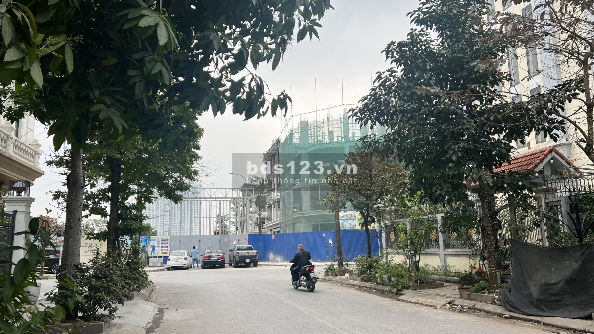 Bán nhà riêng căn LK Kinh Doanh DT 85m² KĐT mới Hạ Đình giá chỉ 18,7 tỷ đồng