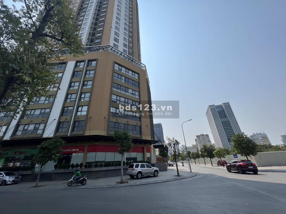 Cho thuê mặt sàn diện tích 267m2 tại tầng 2 toà nhà Luxury Park View – Cầu Giấy Giá 262.000/m2/tháng
