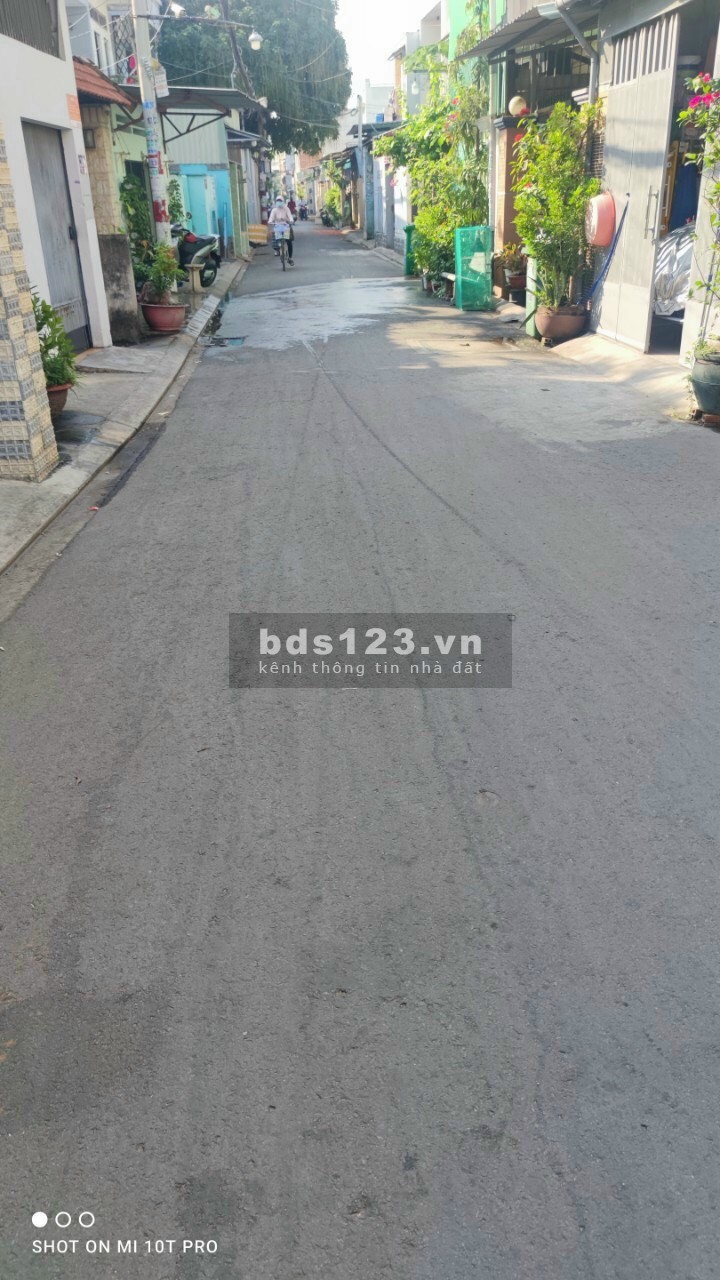 Bán nhà mặt tiền đường Tân Hưng Thuận, quận 12, Diện tích 96.7 m2