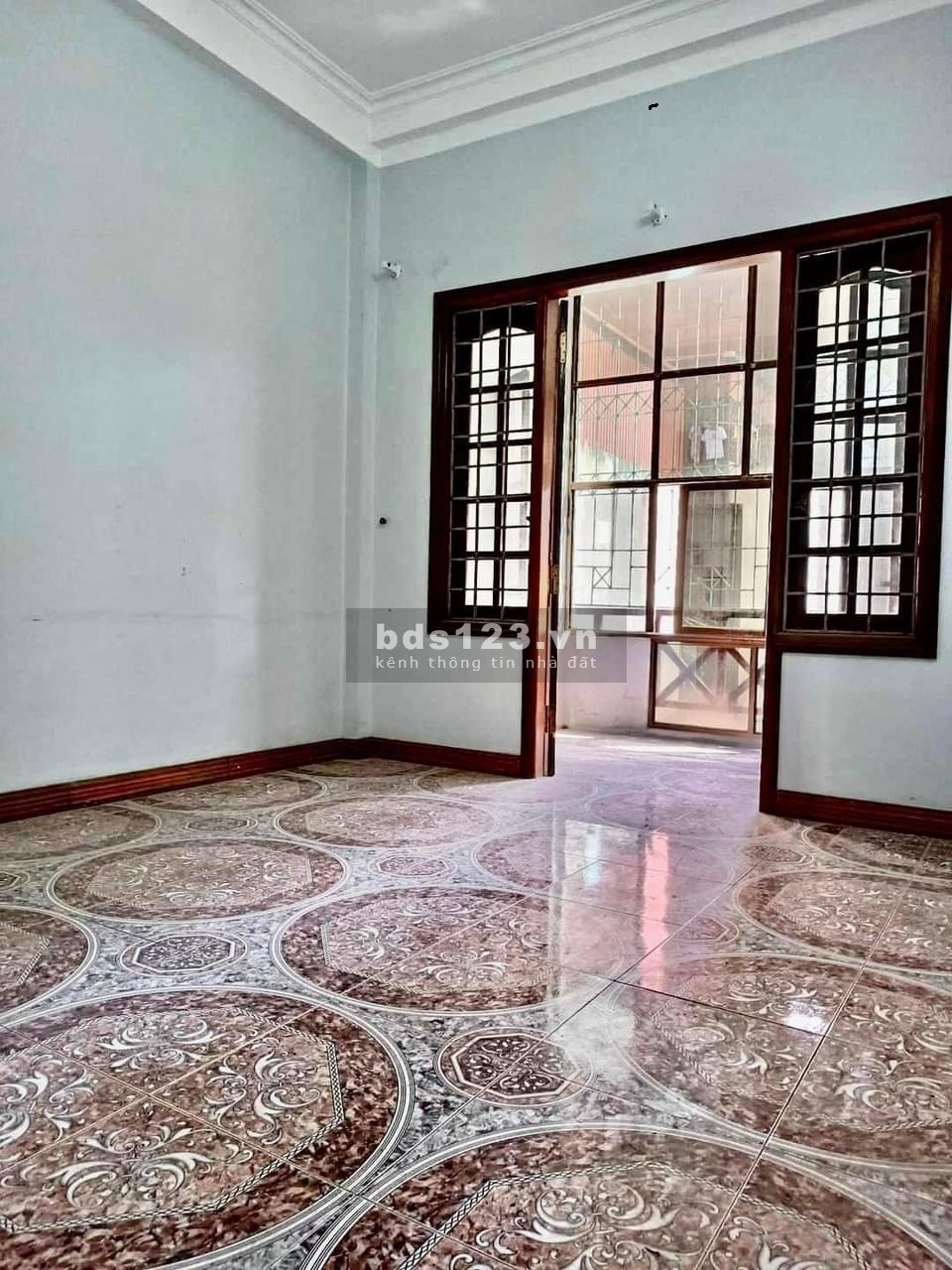 Bán nhà phố Tô Vĩnh Diện - ô tô đỗ cửa - có thang máy - kết cấu 6 tầng