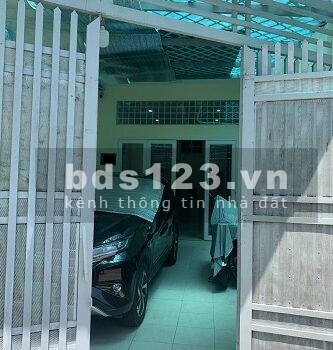 Cho thuê nhà nguyên căn chính chủ mặt tiền đường Đỗ Nhuận, DT 98m² (4 x 24m), 1 trệt 1 lầu