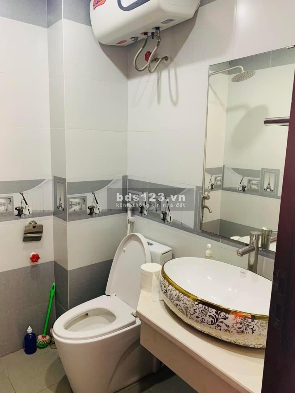 Siêu phẩm nhà riêng Thái Hà, ô tô quay đầu kinh doanh bất chấp ! DT 50m² x 7 tầng, giá 13.9 tỷ