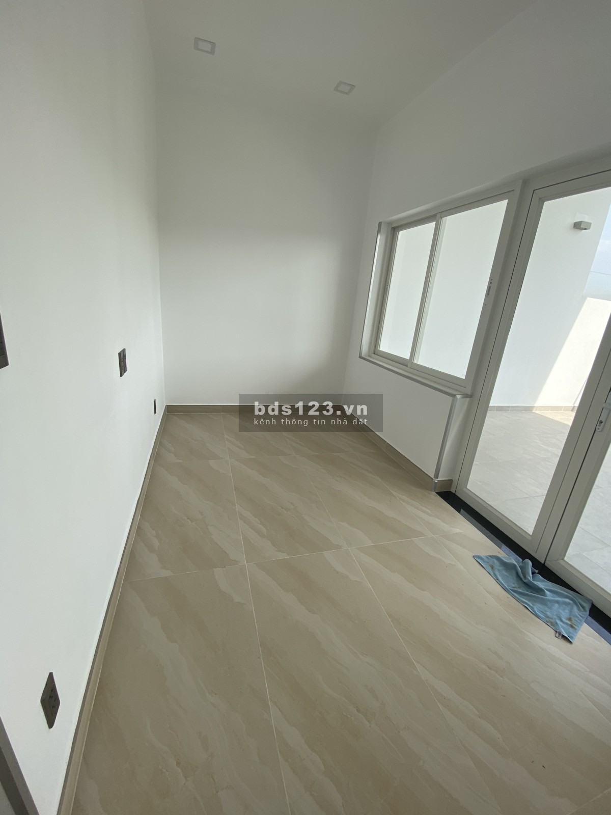 Shophouse Saritown cho thuê. Nguyên căn hoàn thiện có thang máy. Khu đô thị Sala LH: 0902 848 195