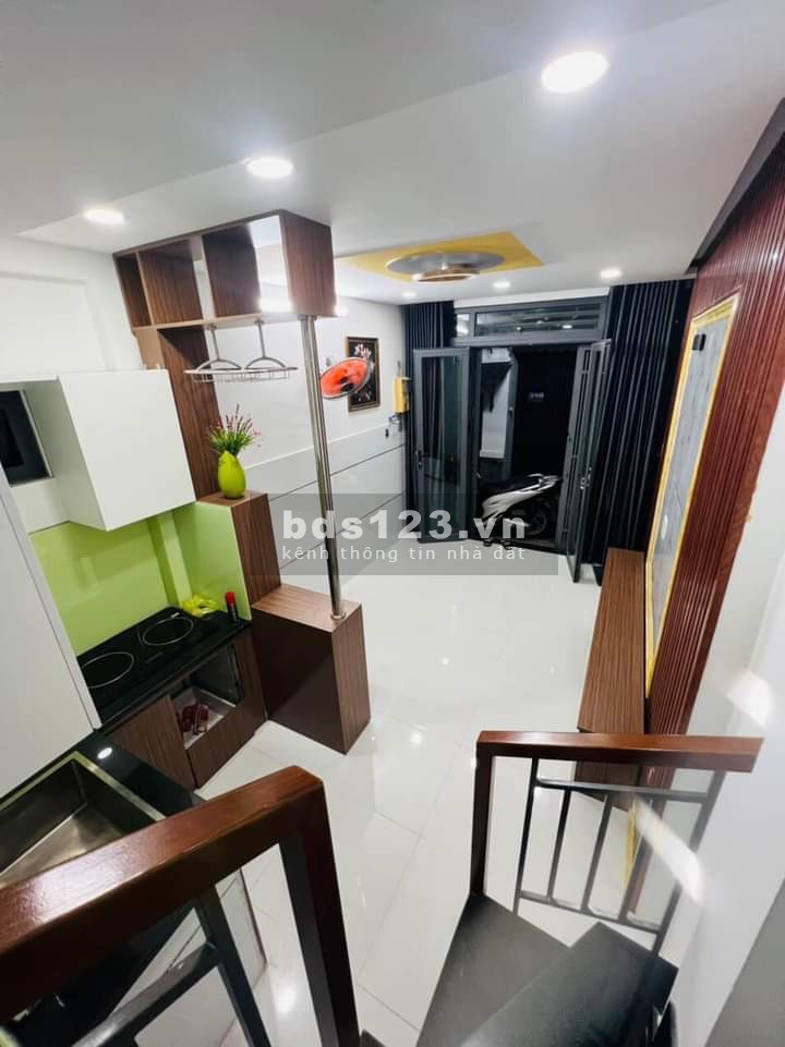 2 tỷ 780 . F10 . Gò Vấp - Bán nhà sát Quang Trung , 2pn 3wc - Tặng Hết NT