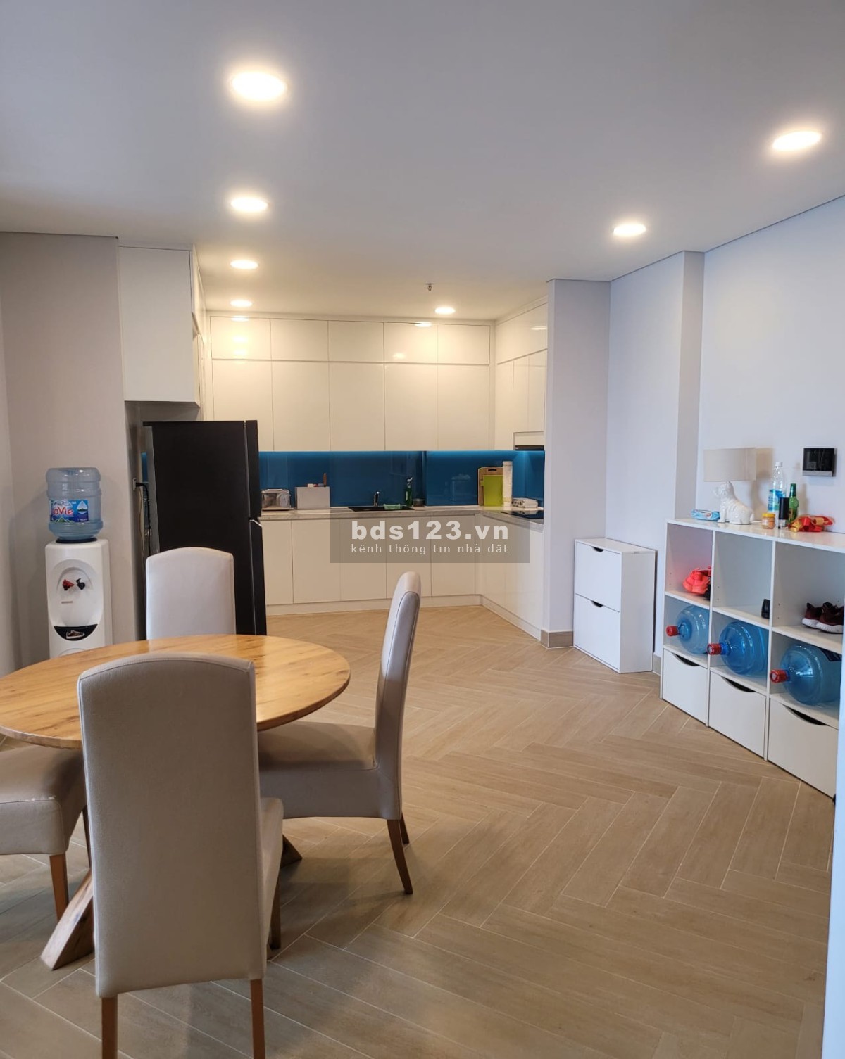 Bán căn hộ penthouse view biển chính chủ, mặt tiền 400m, nội thất nhập US, NH hỗ trợ 65%