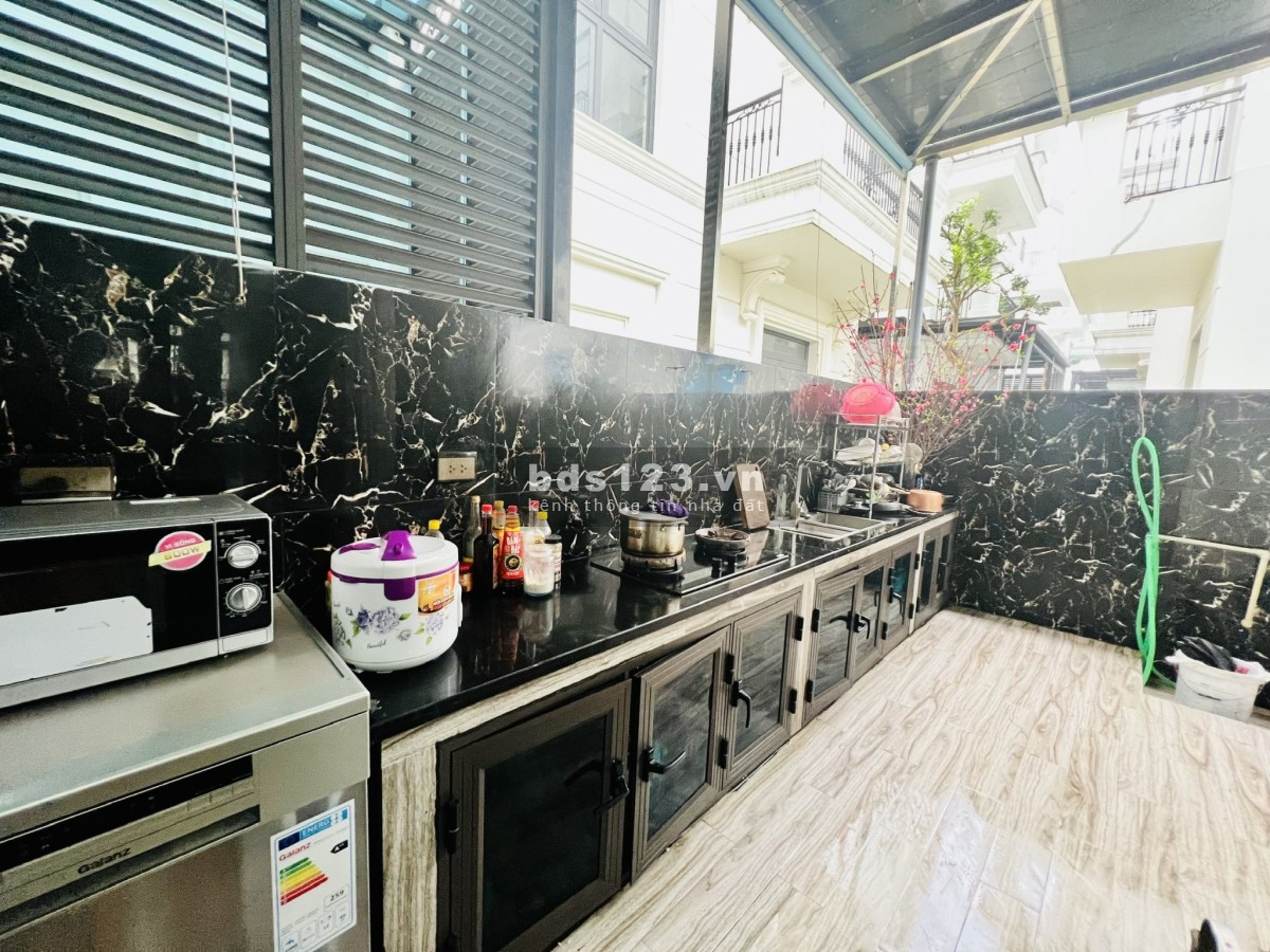 Biệt thự song lập San Hô hoàn thiện full nội thất giá 22.x tỷ Vin Gia Lâm (0985941715)