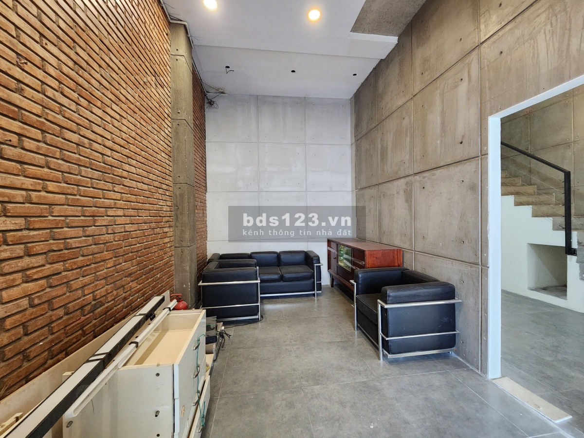 Nhà cho thuê cực đẹp - Siêu phẩm full kính