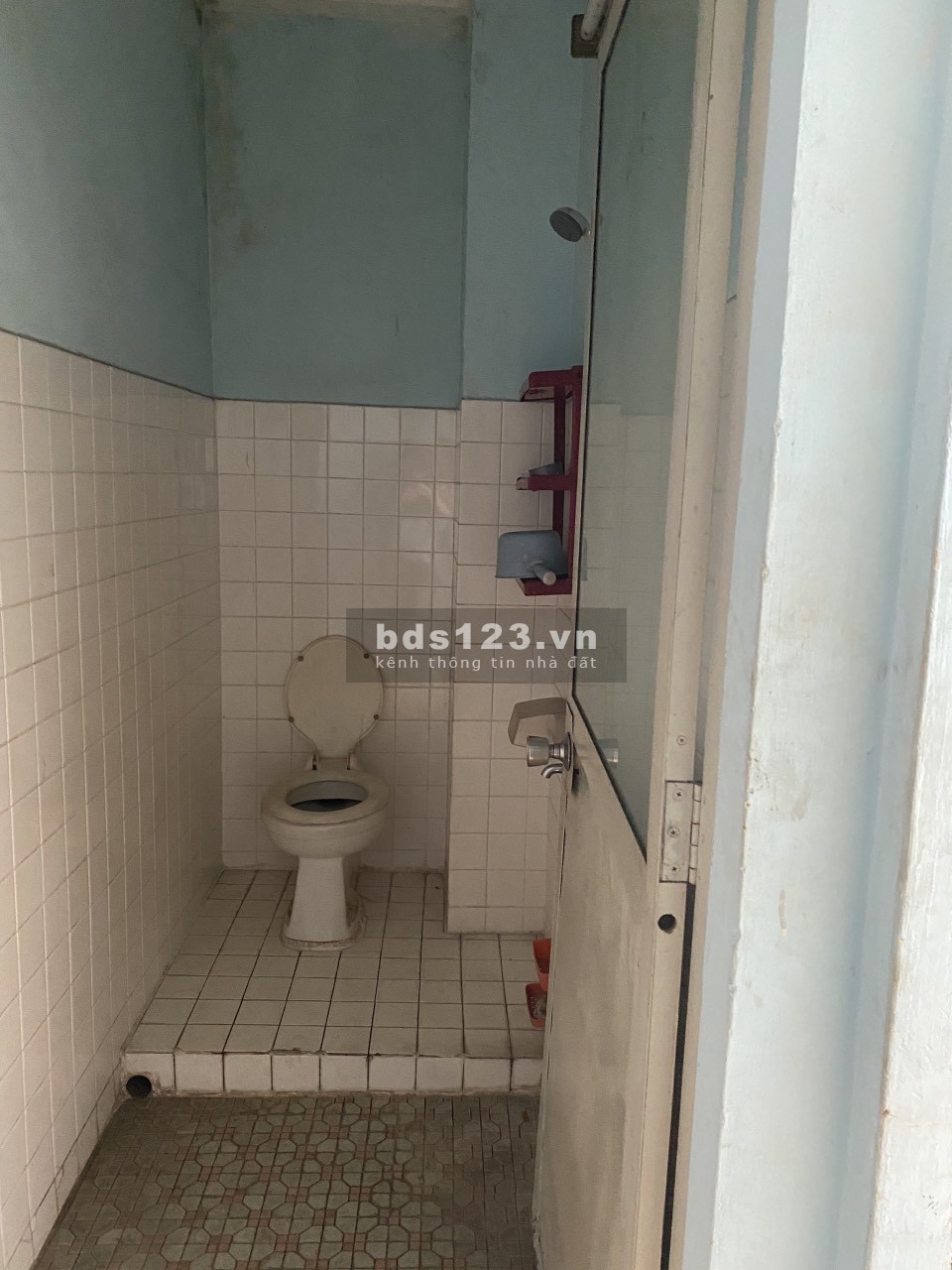 Cho thuê nhà mặt tiền kinh doanh tại vòng xoay Bình Tiên, Quận 6
