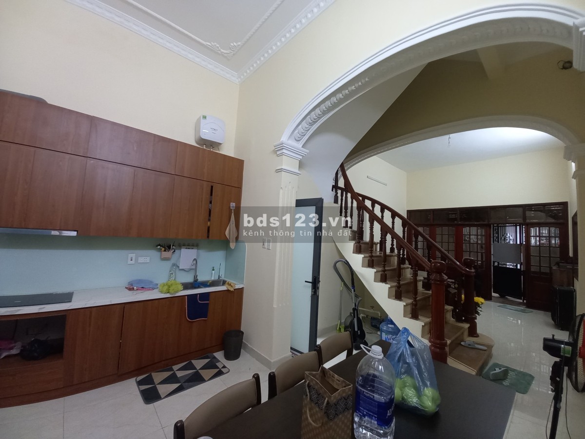 Bán nhà phố Tô Vĩnh Diện - Quận Thanh Xuân - dt : 53m2 - hiếm có khó tìm