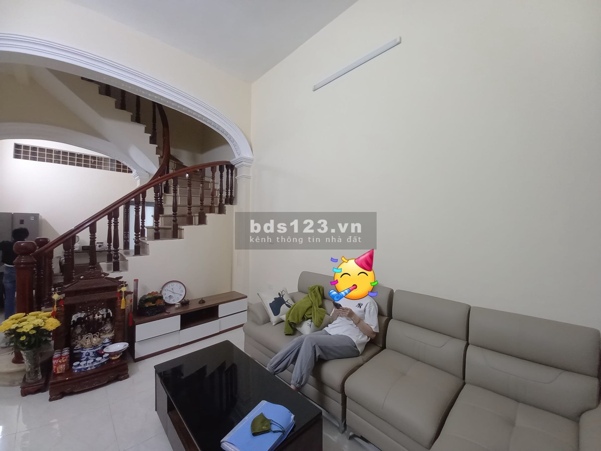 Bán nhà phố Tô Vĩnh Diện - Quận Thanh Xuân - dt : 53m2 - hiếm có khó tìm