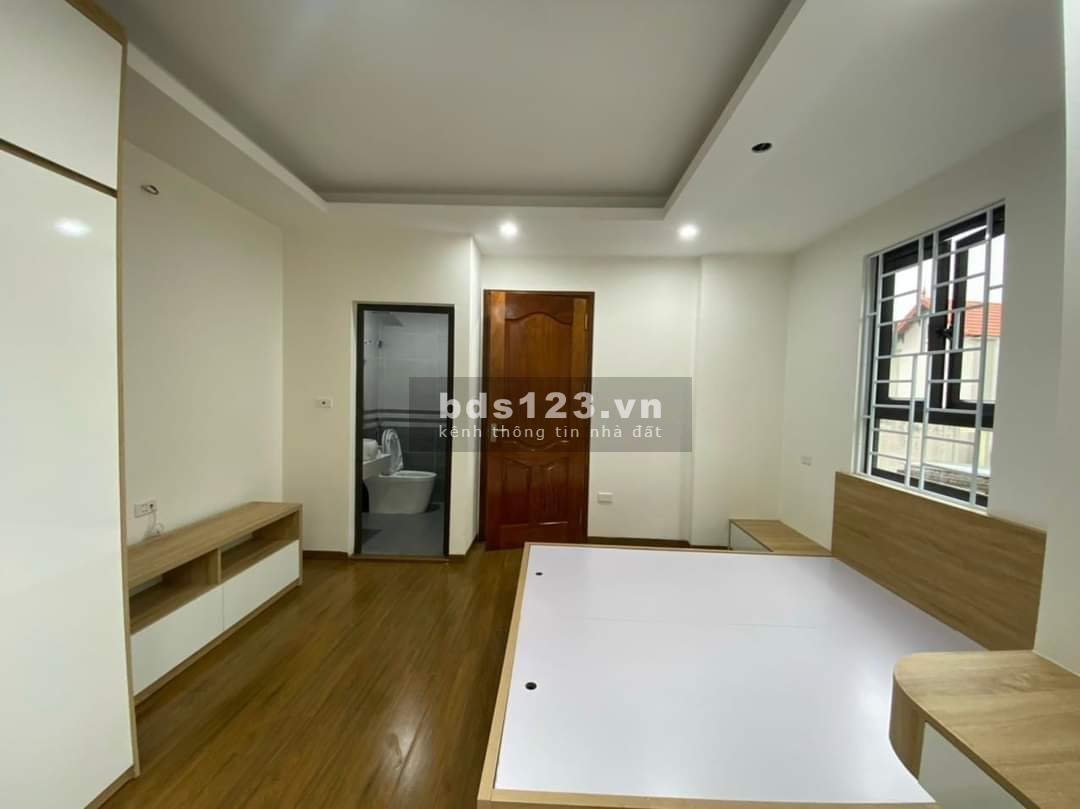 Bán nhà Vạn Phú, lô góc đẹp, ngõ thông rộng, ô tô vào nhà, có thể kinh doanh tốt