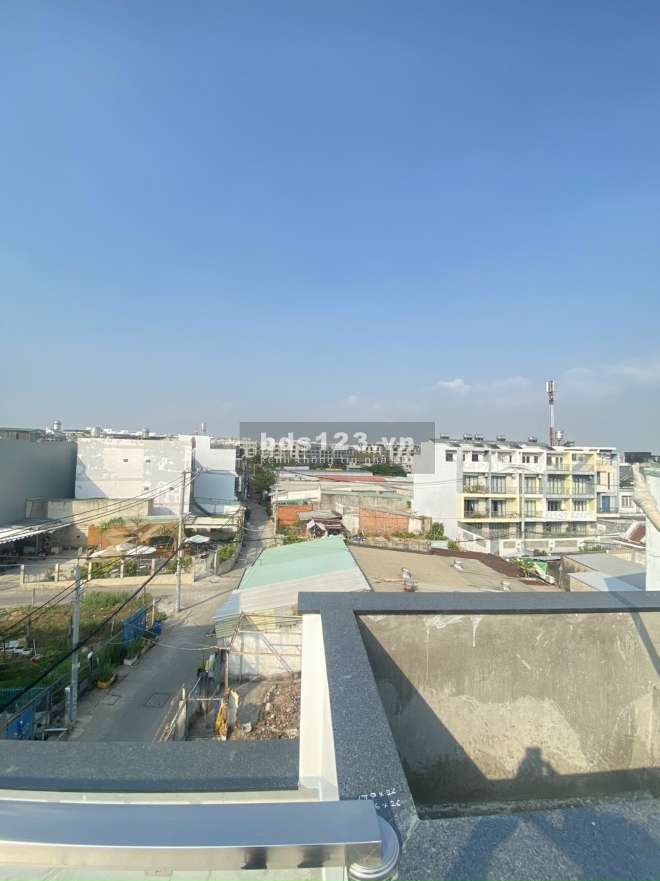Cần bán gắp căn nhà tại Thủ Đức