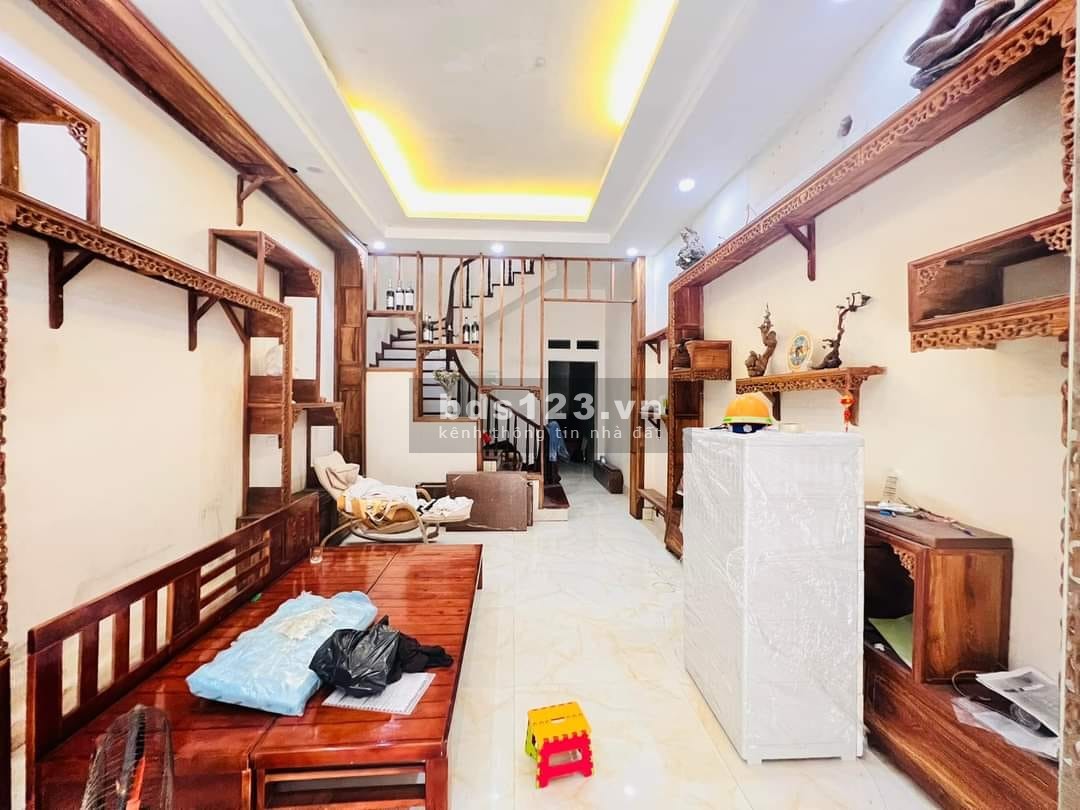 Bán nhà ở Trần Phú - Hà Đông, nhà đẹp, ngõ thông tứ phía, kinh doanh thuận lợi