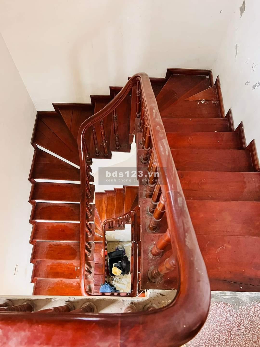 Bán nhà ở Trần Phú - Hà Đông, nhà đẹp, ngõ thông tứ phía, kinh doanh thuận lợi