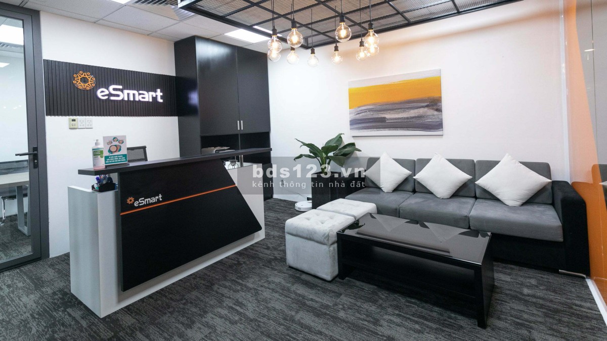 Cho thuê văn phòng làm việc 100m2 - ngồi được khoảng 23 nhân sự