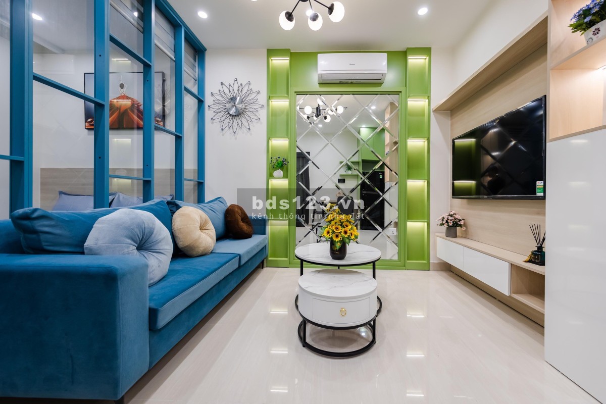 Tôi cần cho thuê gấp căn studio LÀM VĂN PHÒNG DT30m2 giá chỉ 5.5tr ở Vinhomes Smart City, 0966386282