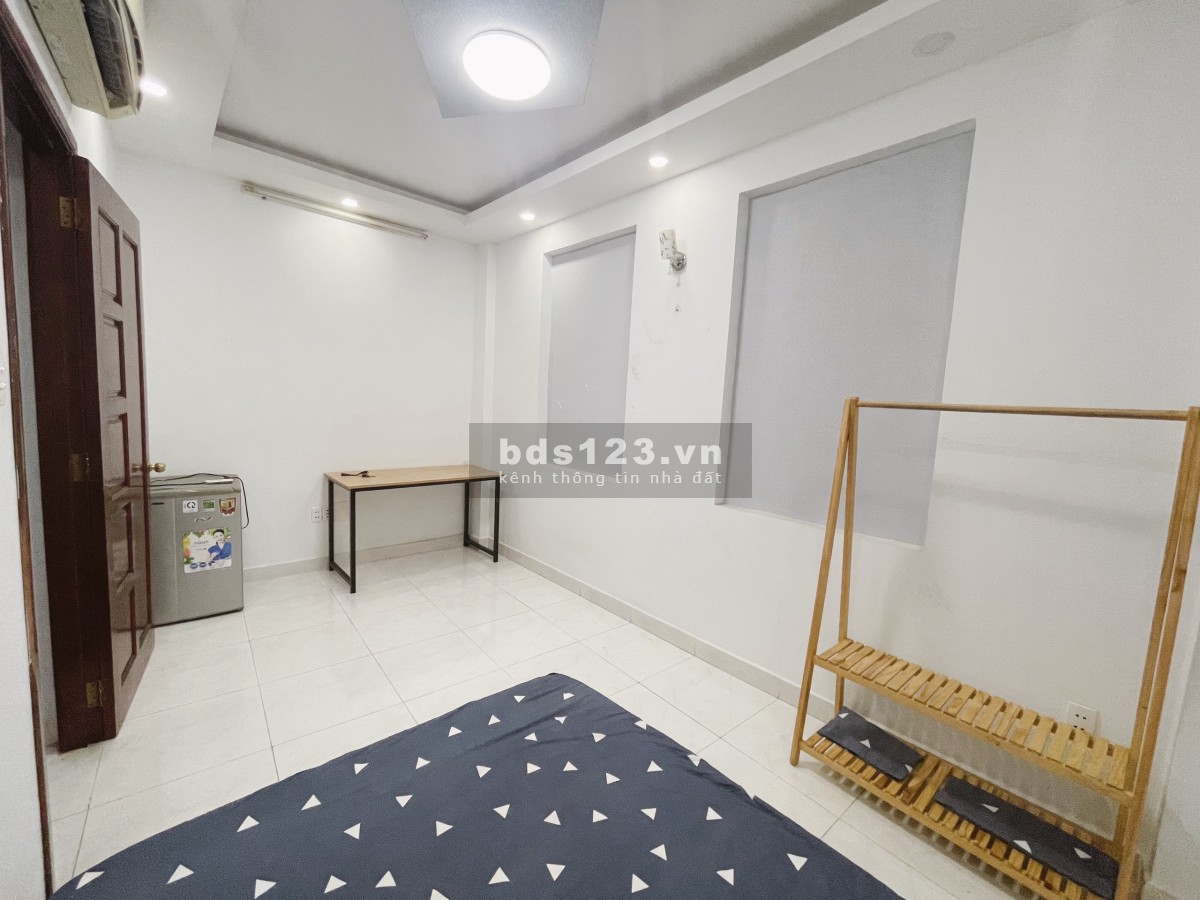 Phòng cho thuê Full nôi thất trung tâm quận Bình Thạnh giá 3,5 triệu . Liên hệ 0938961123
