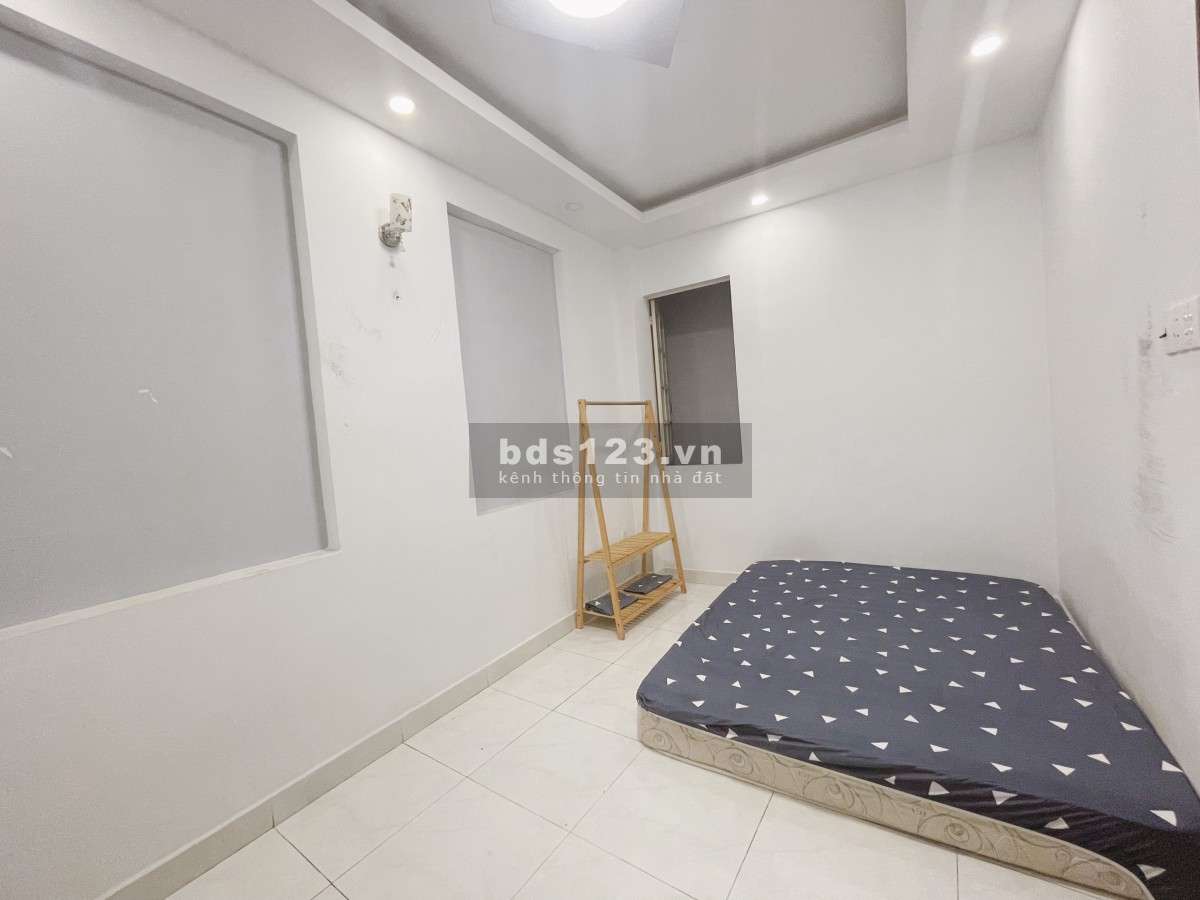 Phòng cho thuê Full nôi thất trung tâm quận Bình Thạnh giá 3,5 triệu . Liên hệ 0938961123