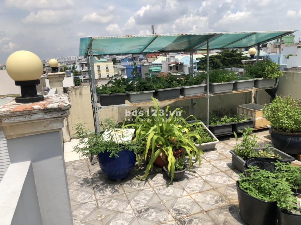 Bán nhà gấp 4x12m2, nở hậu 4.07m, P. Đông Hưng Thuận, Q12, TPHCM, gồm 5PN và 4WC
