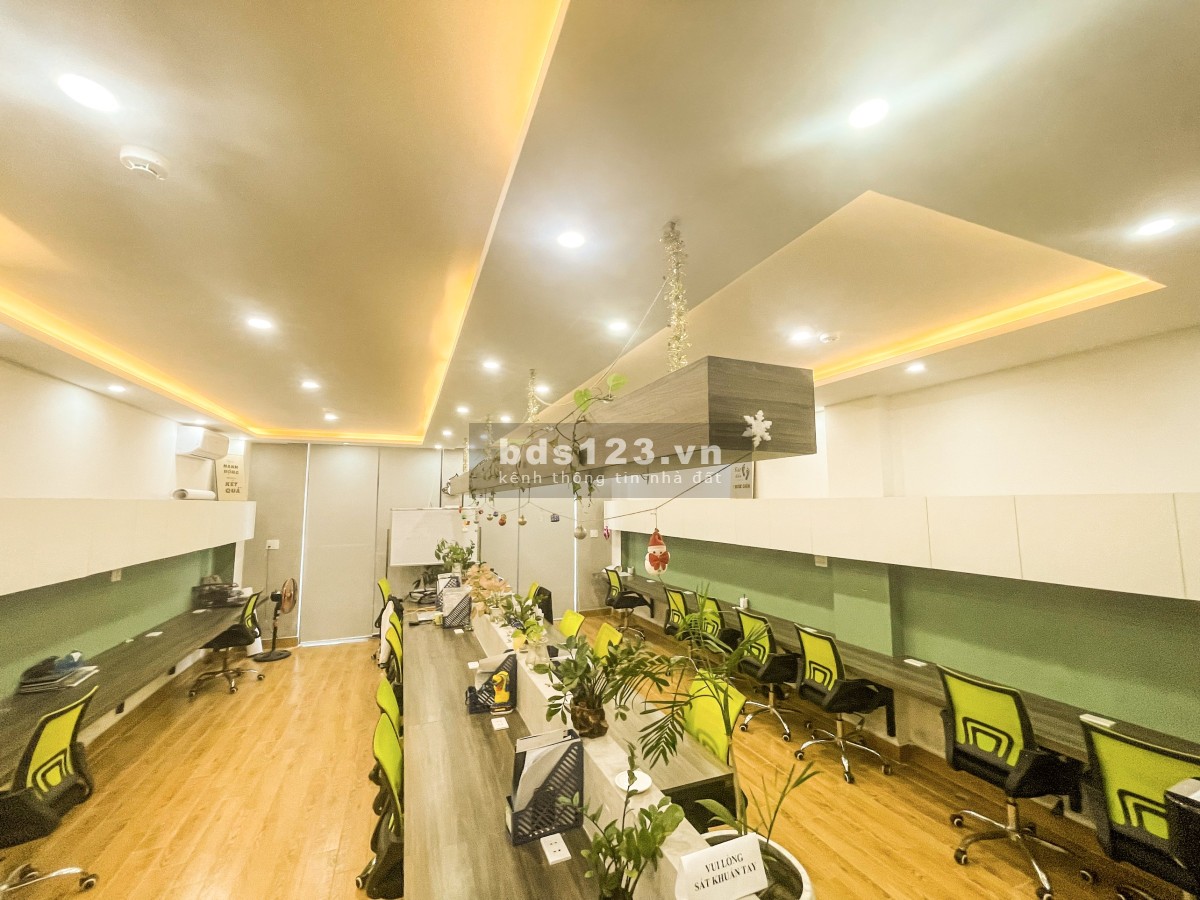 Cần cho thuê văn phòng làm việc full nội thất