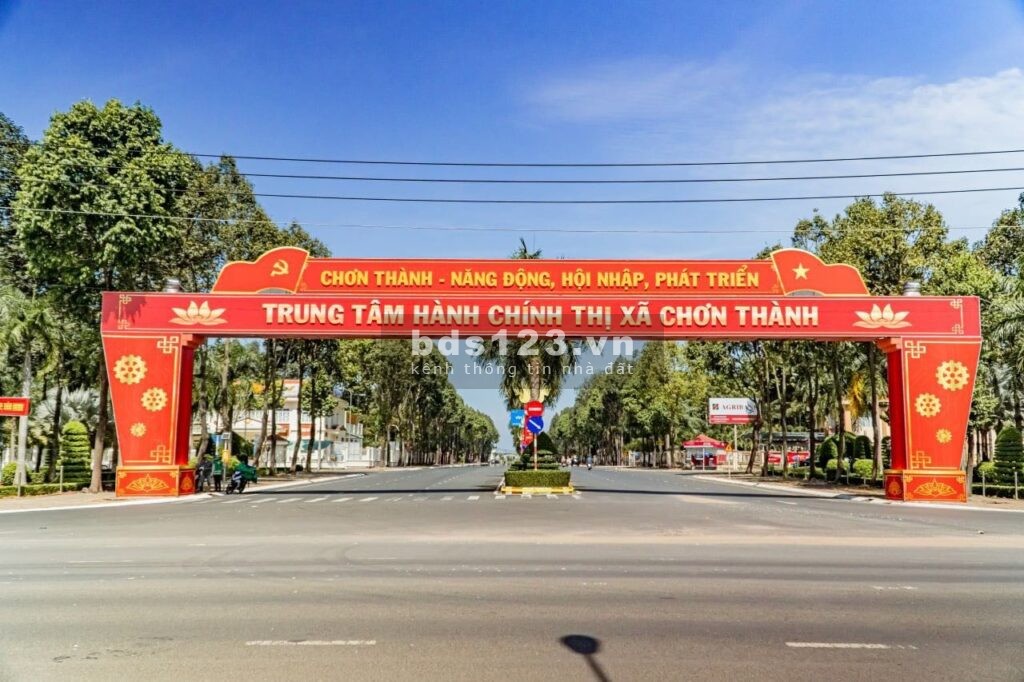 Gấp Gấp Gấp ! Đất Dân Cần Bán 1200m2 Đường Nhựa 12m | Minh Lập - Bình Phước