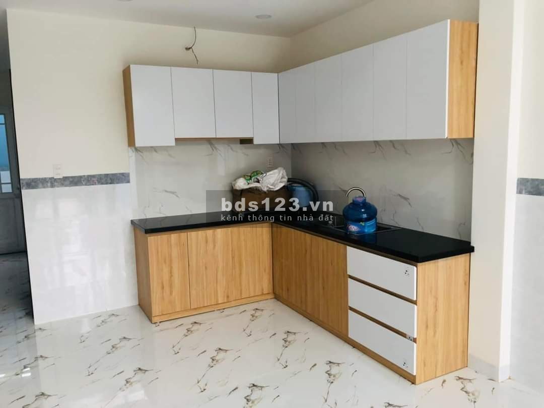 Chính chủ bán gấp nhà mặt tiền có sổ hồng riêng Bình Chánh, Hồ Chí Minh