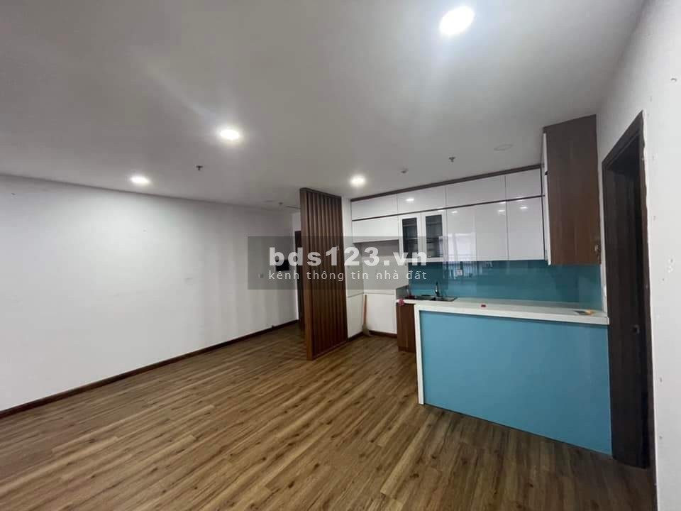 Chính chủ bán căn hộ chung cư khu Ngoại Giao Đoàn,120m, 3Pn, 2 ban công cực thoáng. Giá siêu tốt