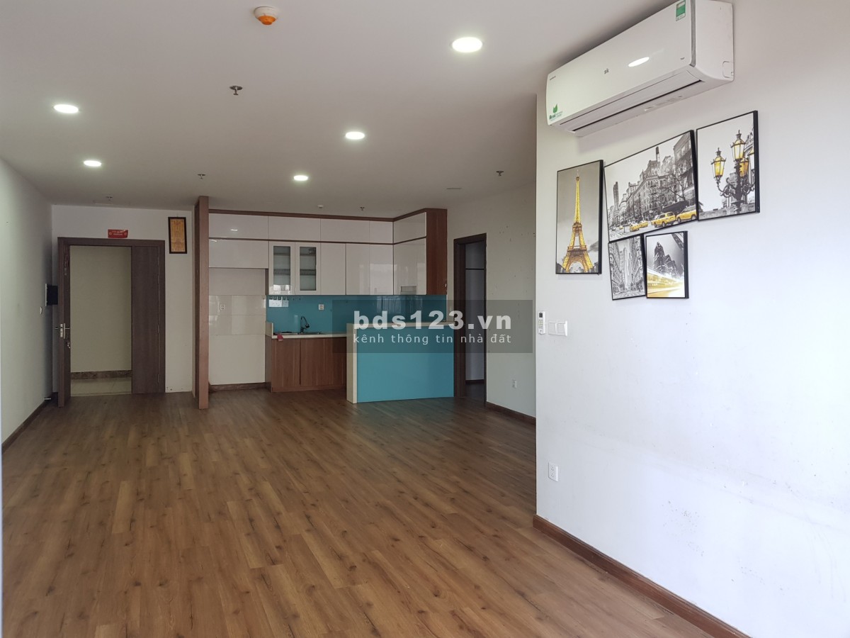 Chính chủ bán căn hộ chung cư khu Ngoại Giao Đoàn,120m, 3Pn, 2 ban công cực thoáng. Giá siêu tốt