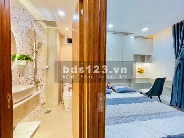 Chủ NGỘP bán rẻ nhà mới tính hẻm ô tô tận nhà. Chỉ 6,950 tỷ còn TL