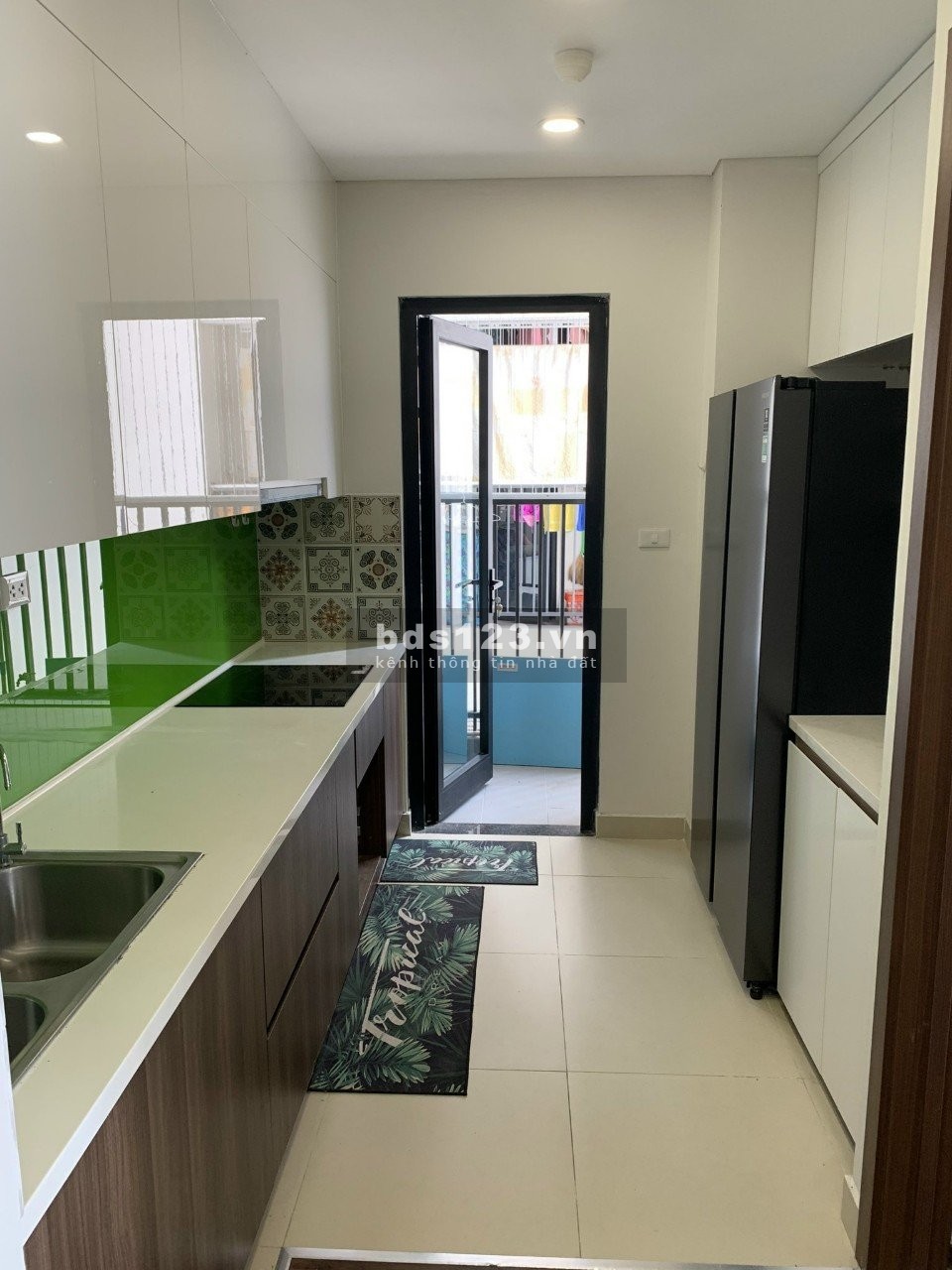 Bán căn N01-T1 T20 3pn2vs mới tinh đẹp lung linh – Toàn bộ nội thất đã hoàn thiện 700tr . Giá 5,x tỷ