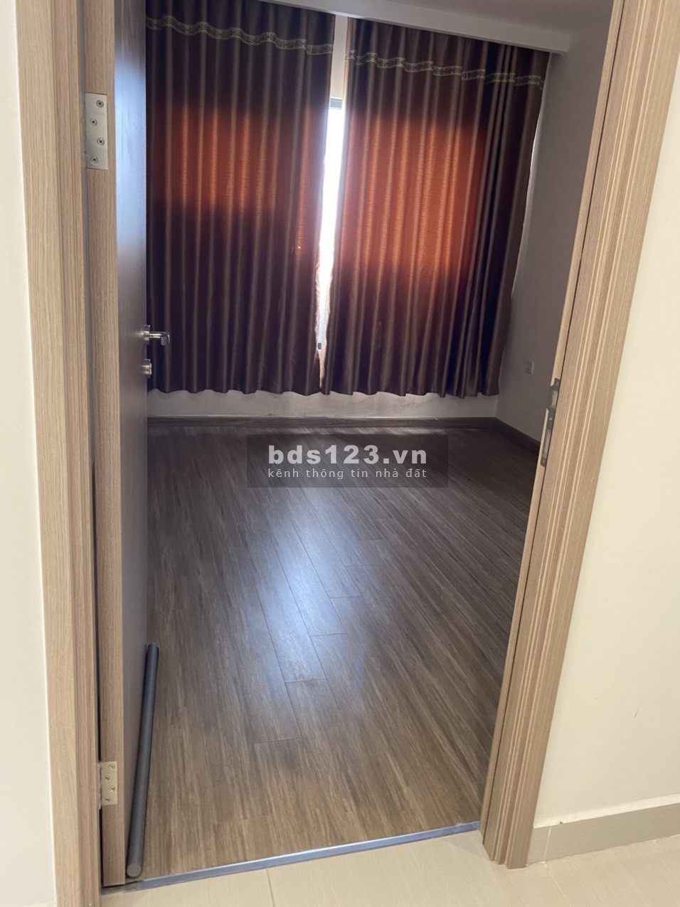 Tôi chính chủ cần cho thuê căn hộ 3PN DT 80m2 giá 9tr Vinhomes Smart City, 0966386282
