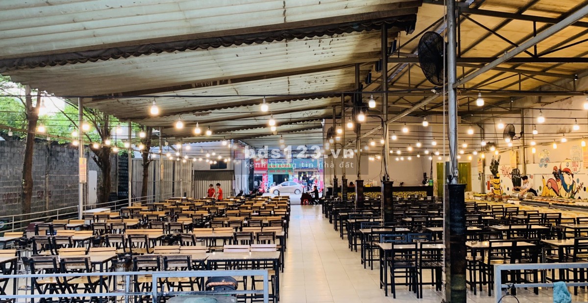 Cho thuê mặt bằng lớn mặt tiền đường Hậu Giang, quận 6, DT:900m2