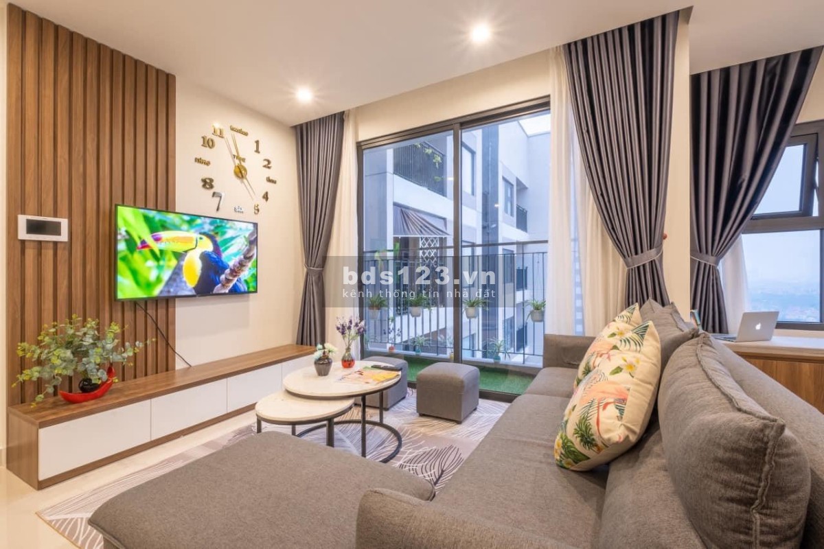 Bán chung cư căn 2PN+1, 2VS full nội thất giá 1,950tr tại Vin Ocean Park Gia Lâm