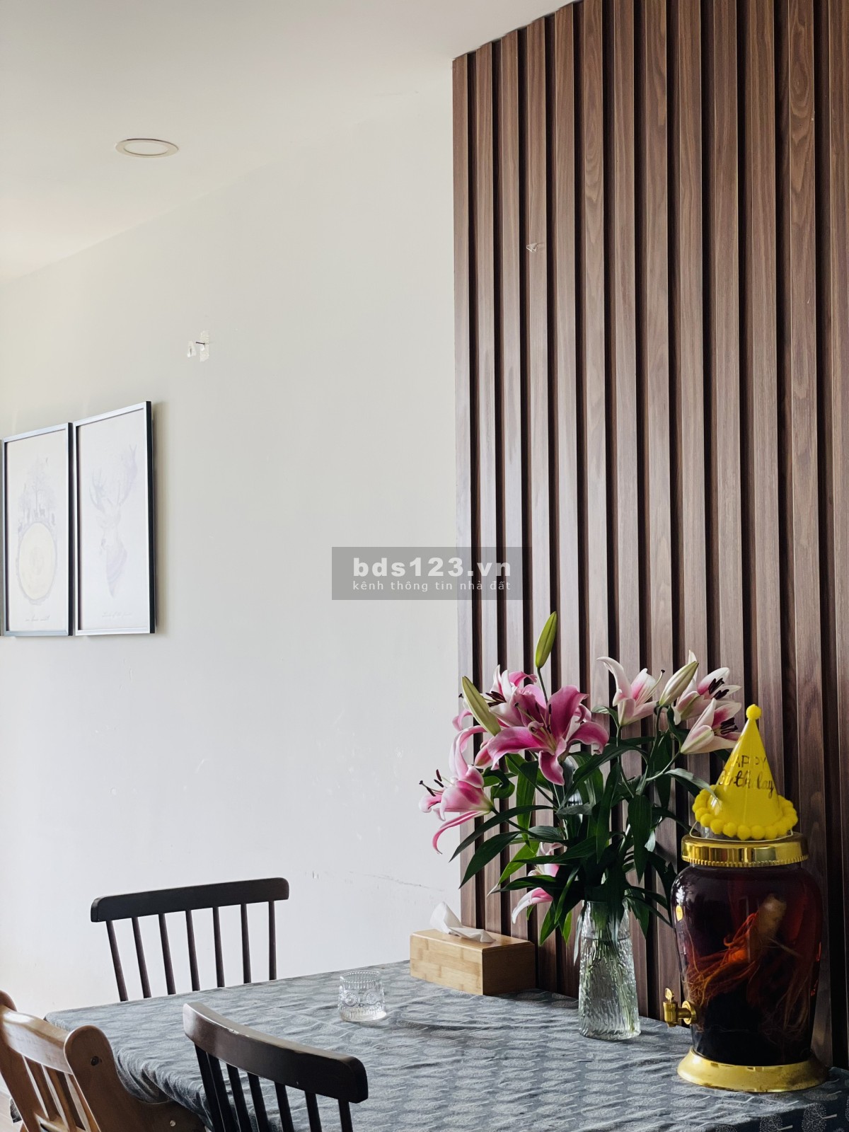 Bán căn hộ Him Lam Phú Đông lầu 1x, view Đông Nam, giá 2,4 tỷ, full nt