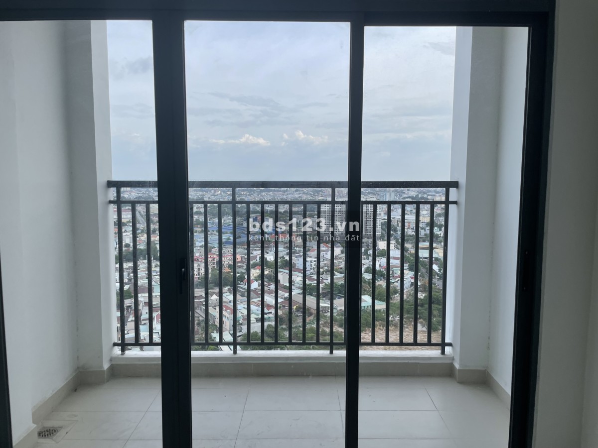 Bán căn góc A06 Phú Đông Premier, 75m2, view Landmark 81, 2,6 tỷ, sổ hồng